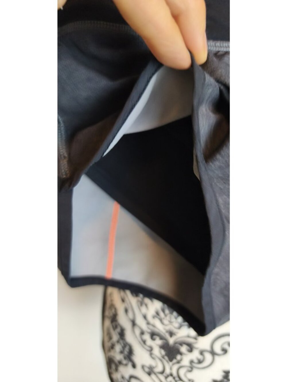 Lululemon Speed Up Short Women Size 2 Charcoal Gray Coral Lined Run Athletic - Picture 2 of 12